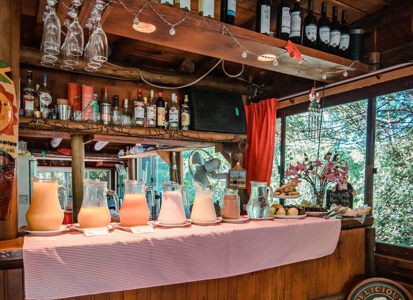 Bar Photo