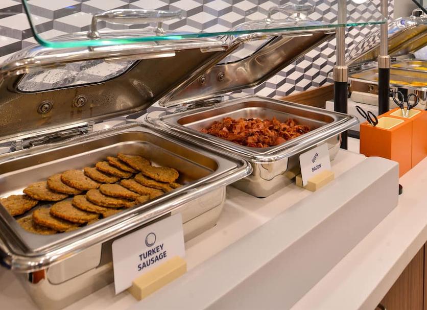 Buffet Photo