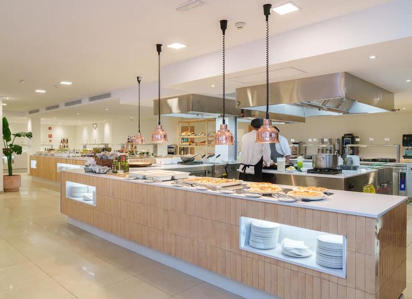 Buffet Photo