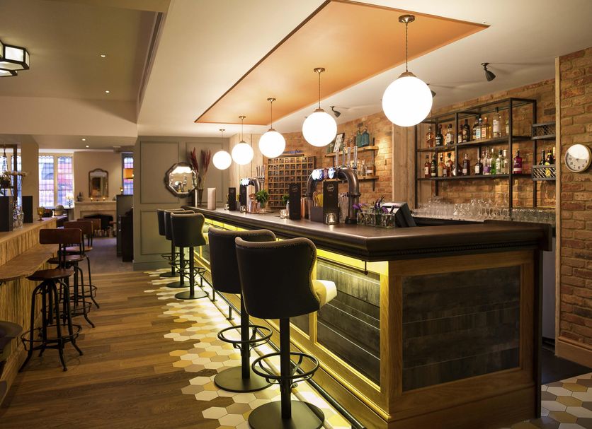 Bar Photo