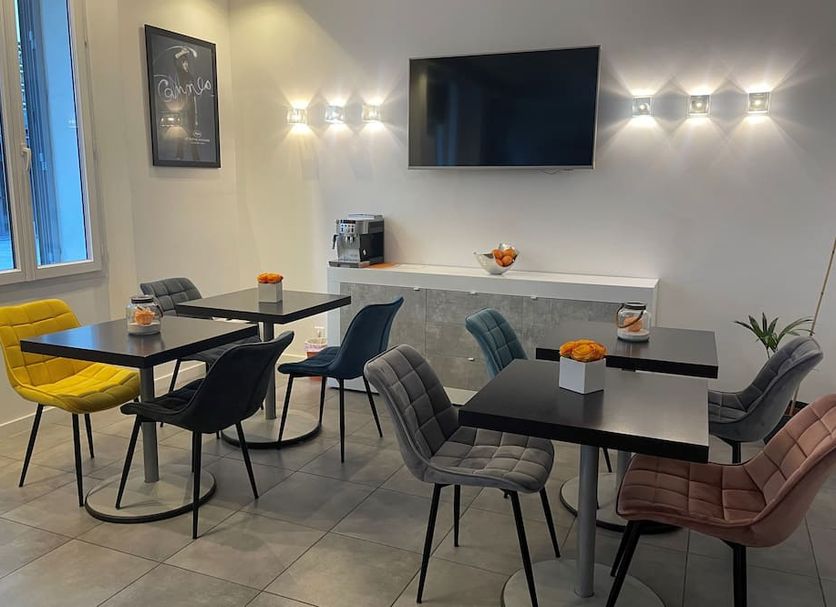 Dining room Photo
