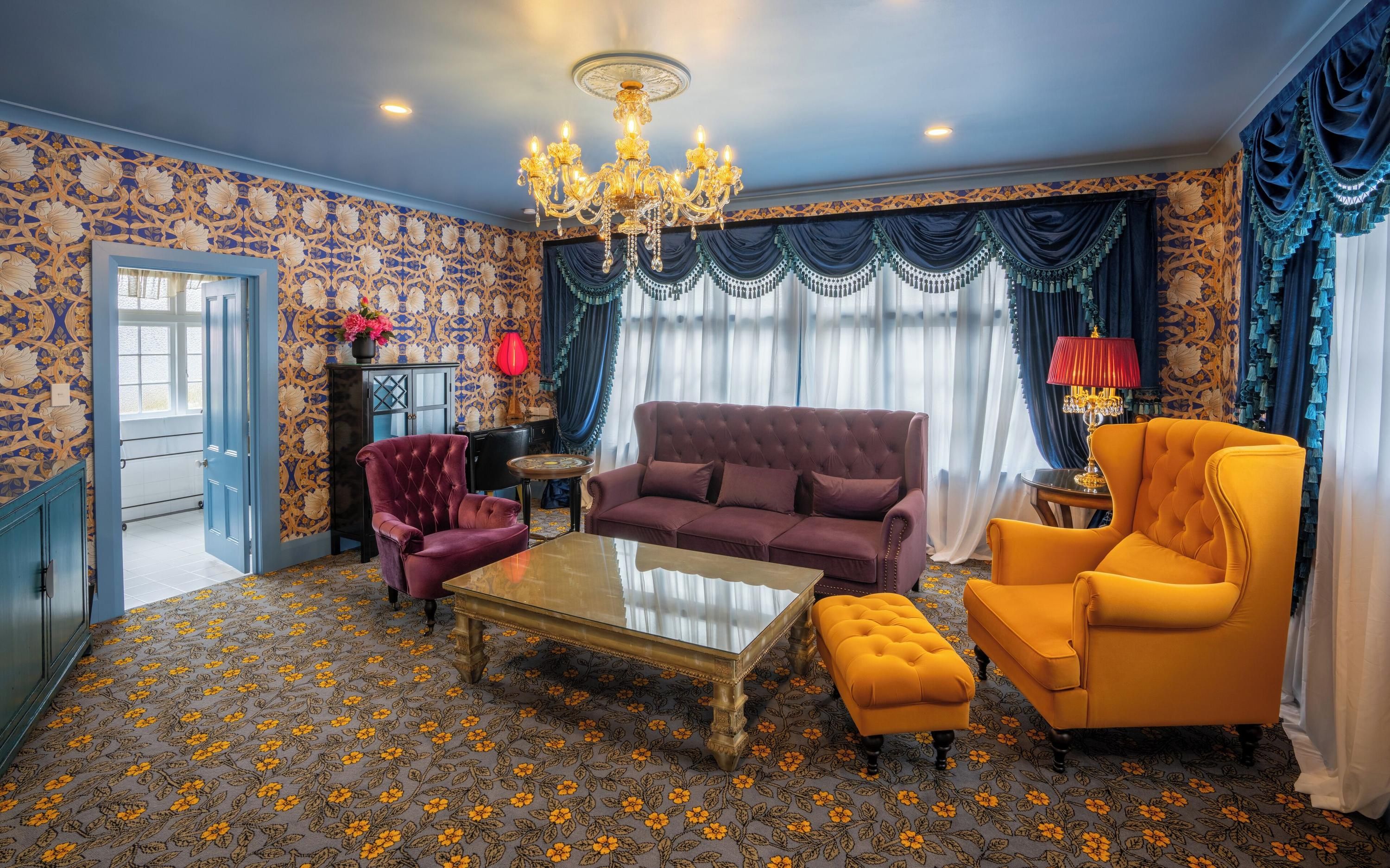 Lounge Photo