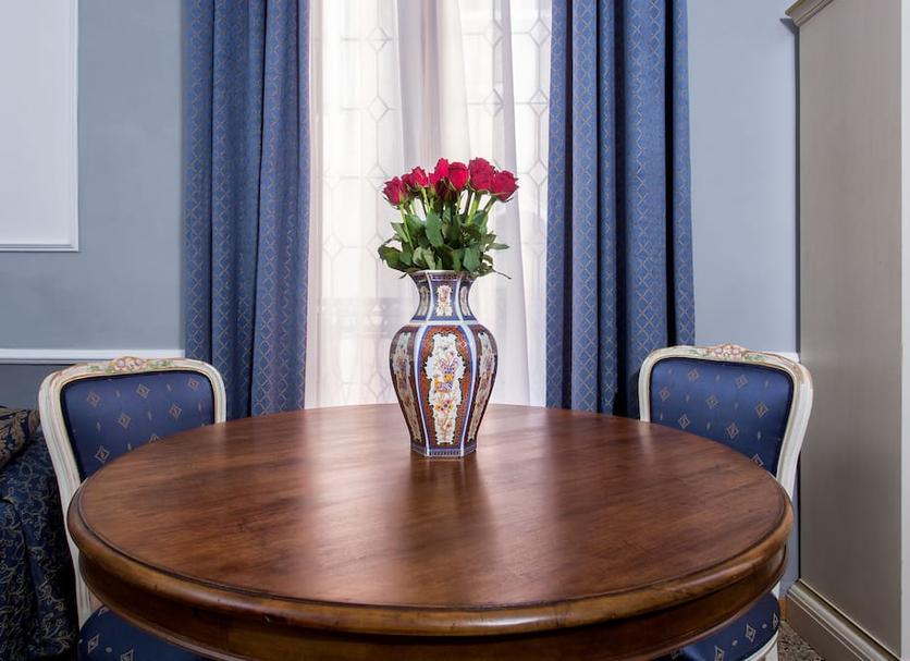 Dining room Photo