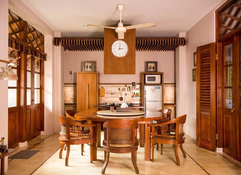 Dining room Photo