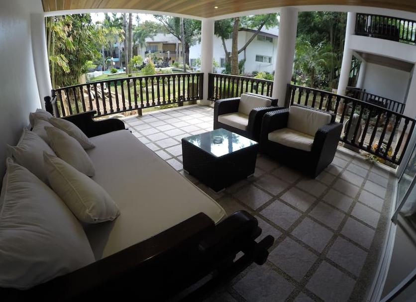 Balcony Photo