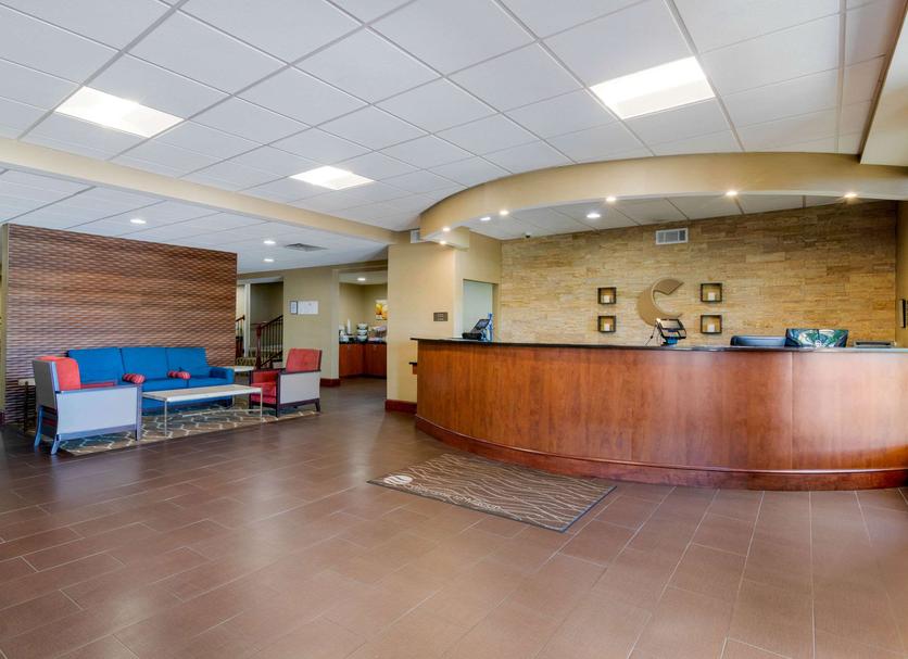 Front desk Photo