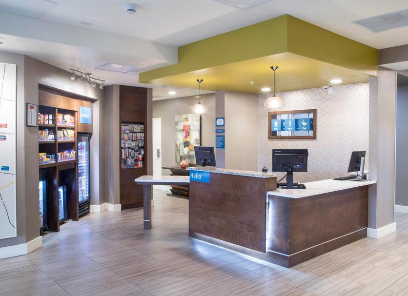 Front desk Photo