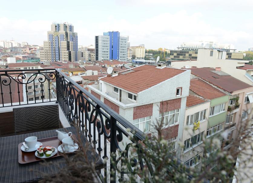 Balcony Photo