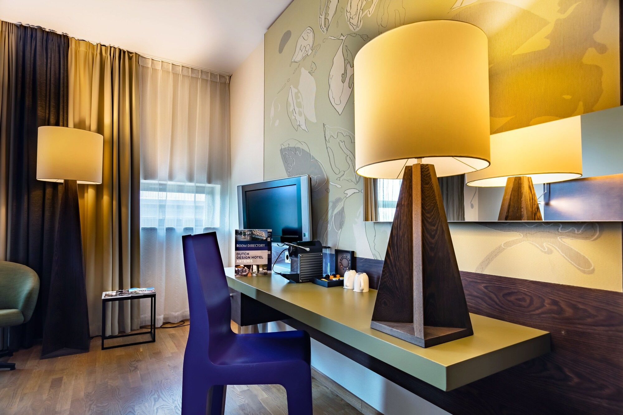 Room amenity