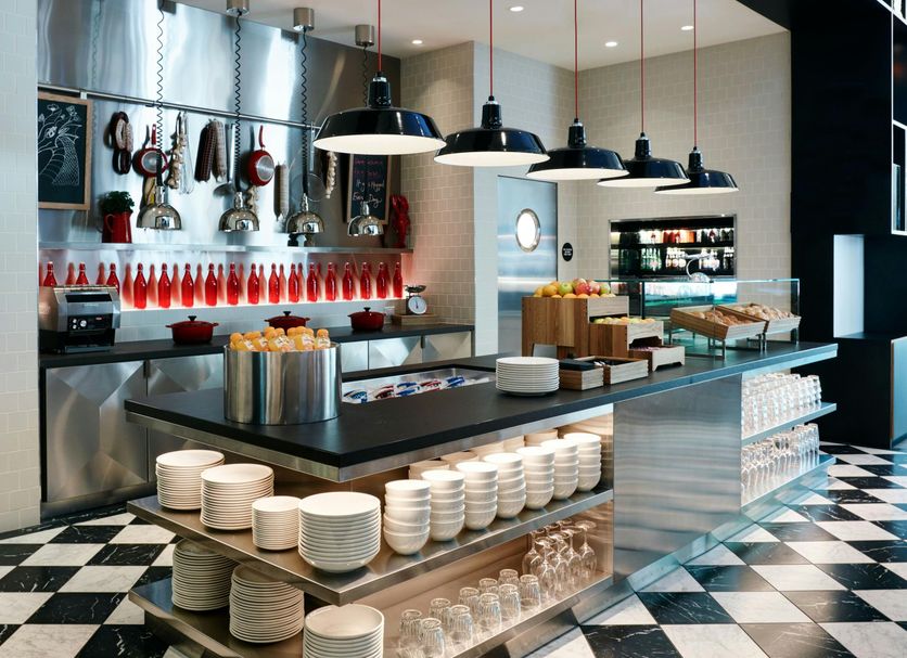Restaurant Photo