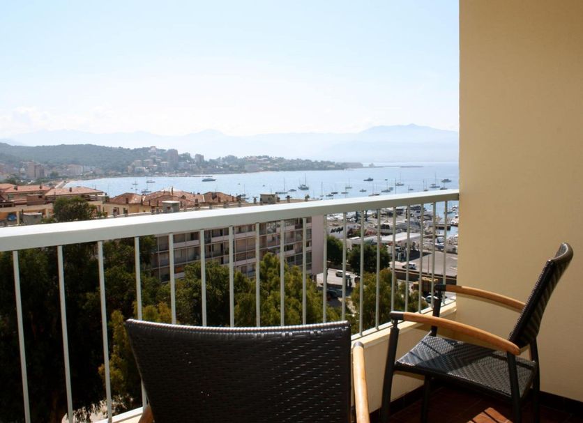 Balcony Photo