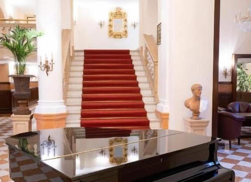 Stairs Photo