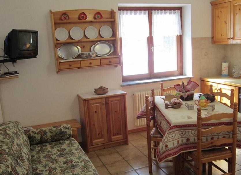 Dining room Photo