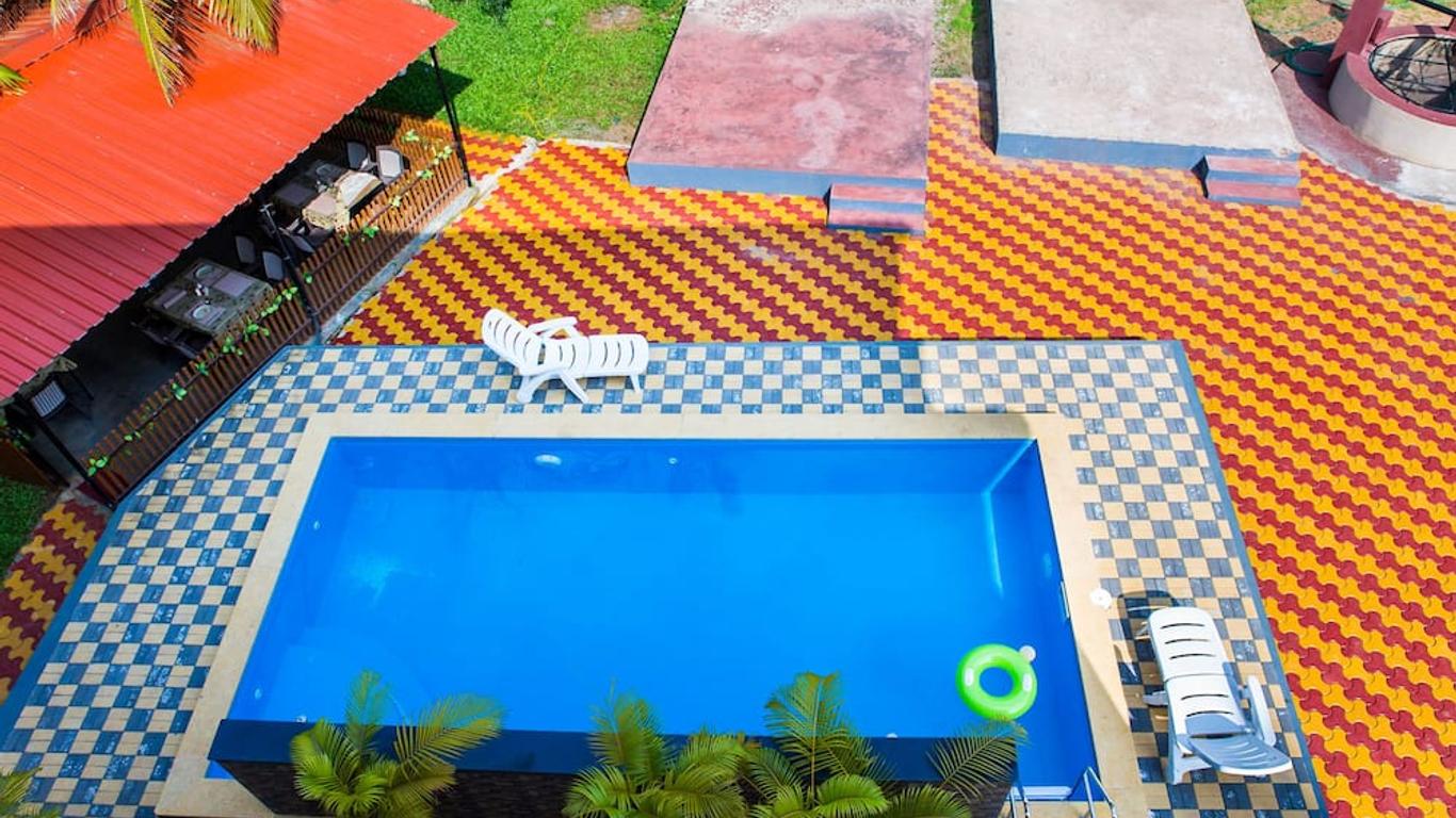 Lazy Frog Guest House