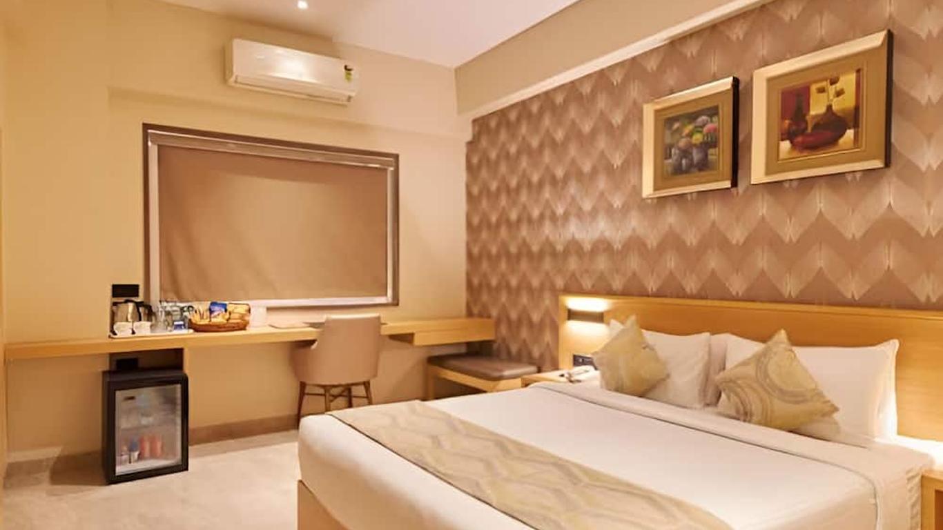 Click Hotel Bhuj