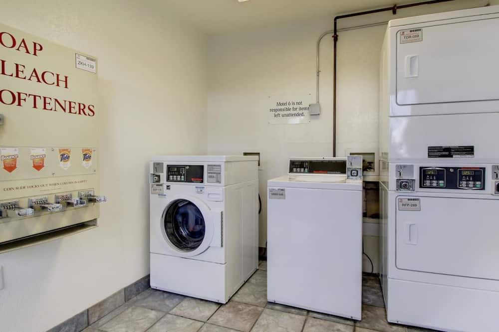 Laundry facility
