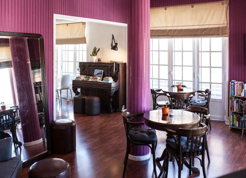 Dining room Photo