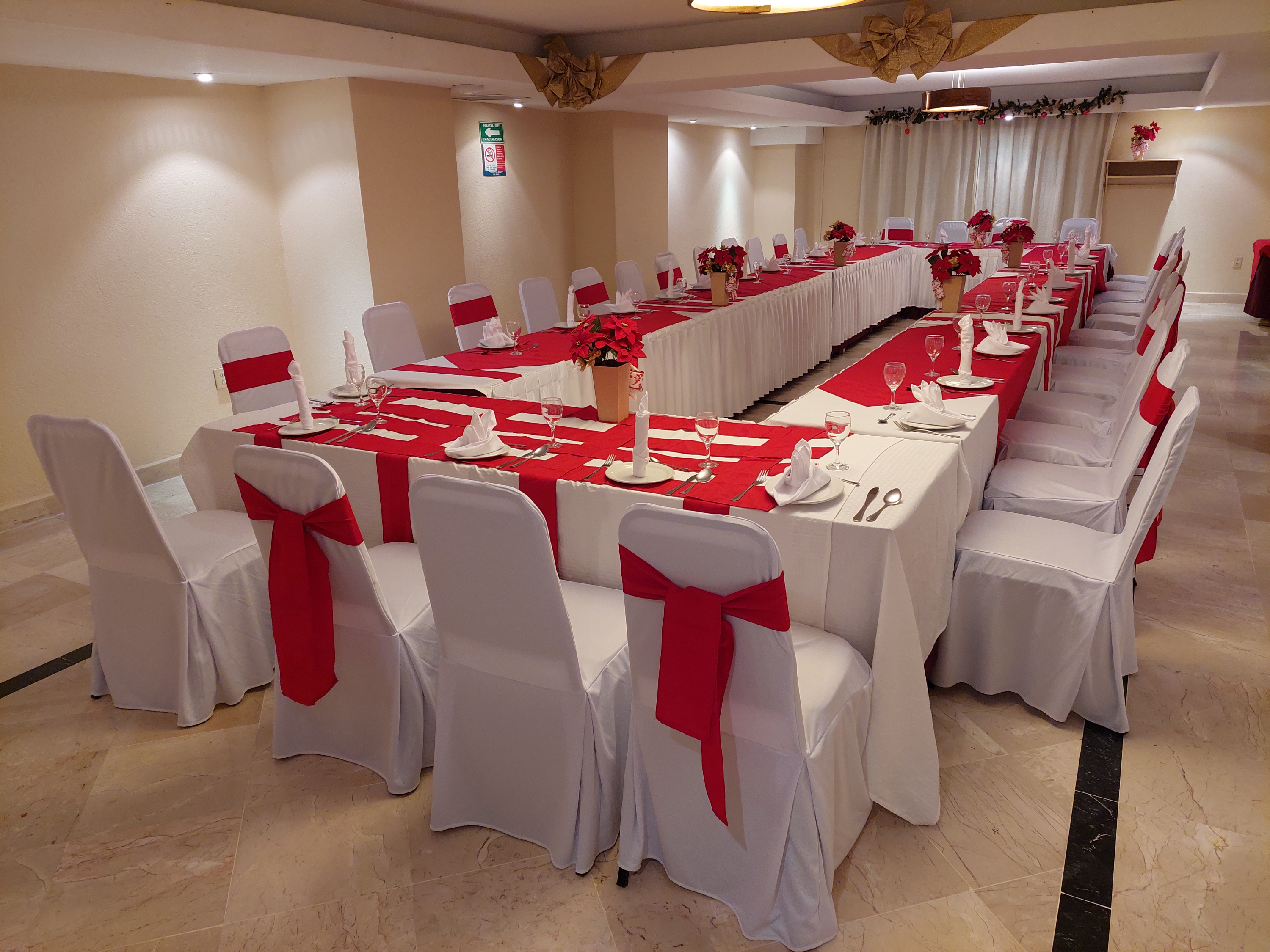 Banquet hall