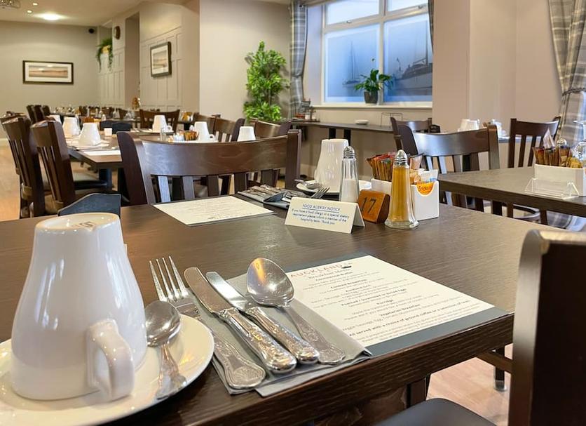 Restaurant Photo