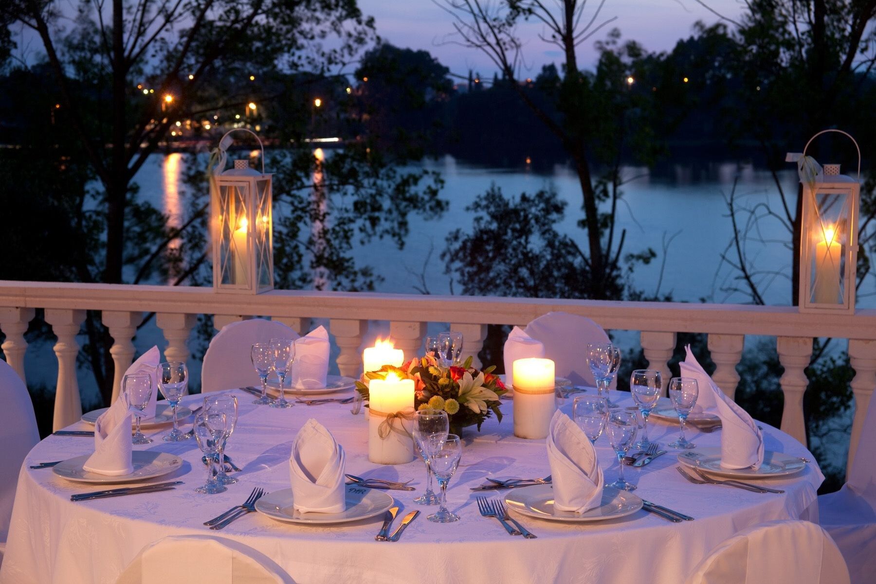 Banquet hall