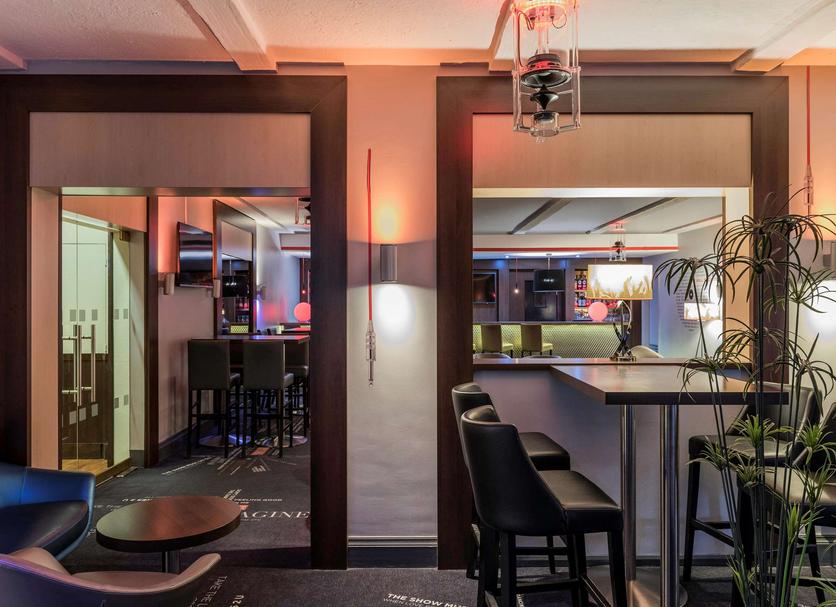 Bar Photo