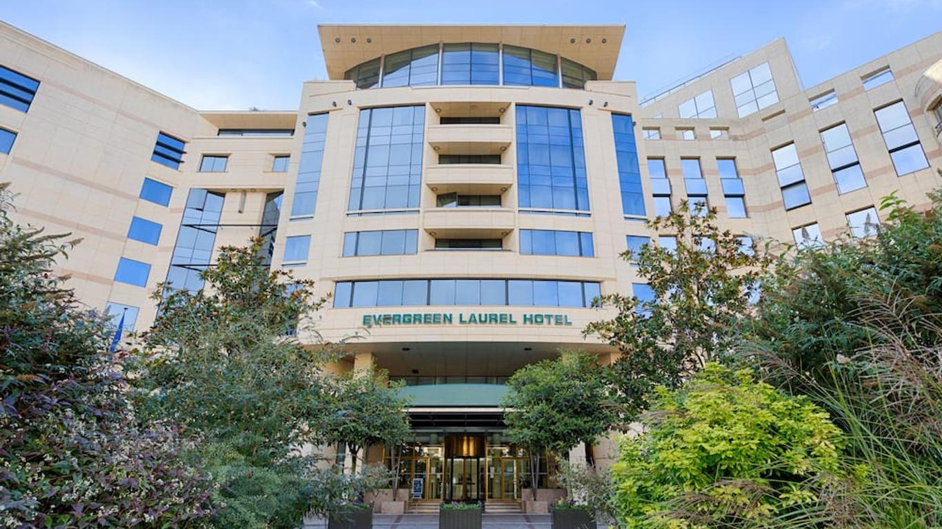 Evergreen Laurel Hotel