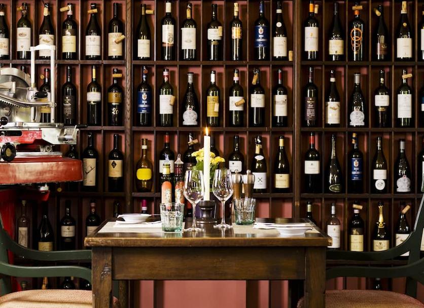 Bar Photo