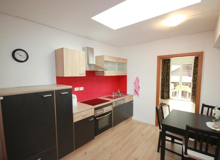 Kitchen Photo