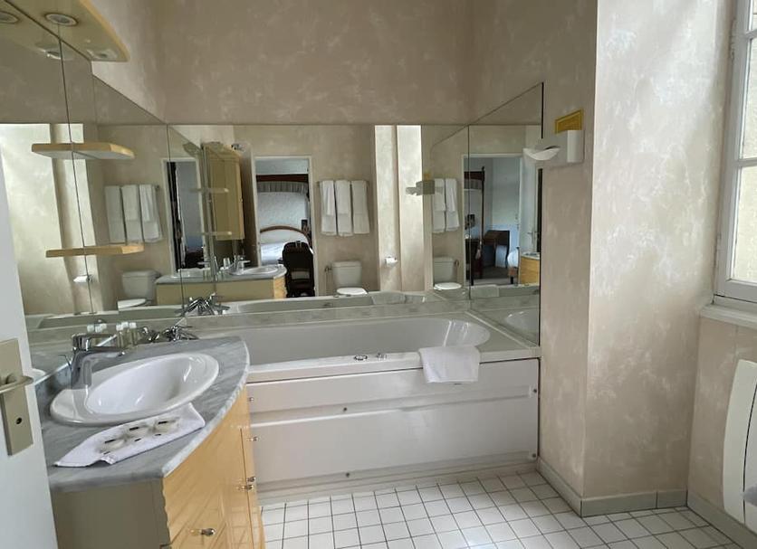 Bathroom Photo