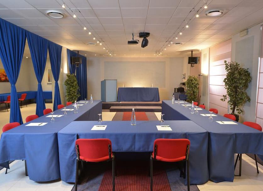 Conference room Photo