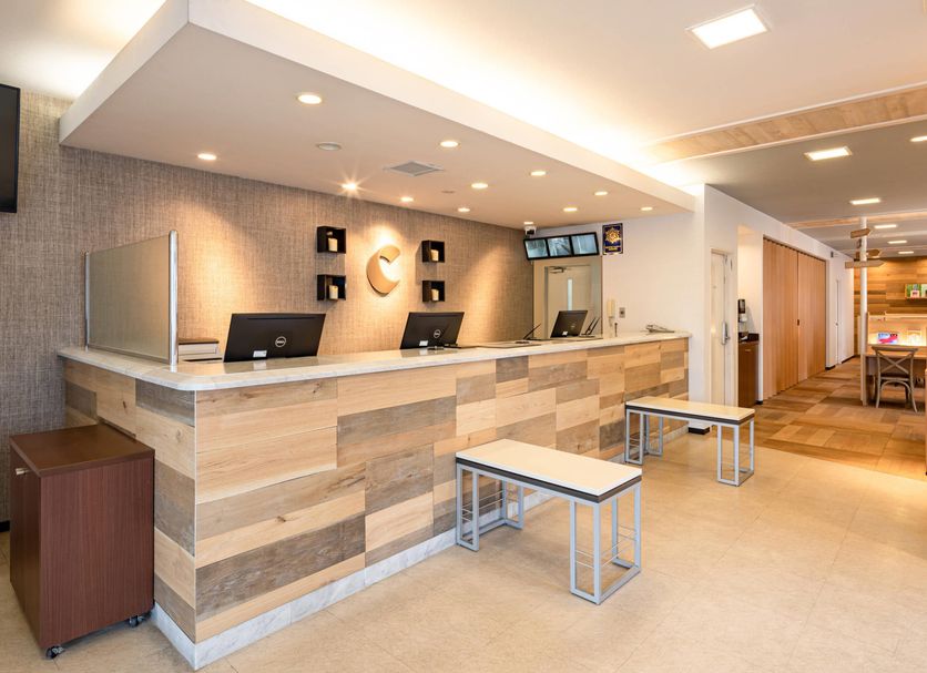 Front desk Photo