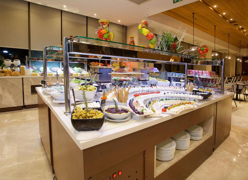 Buffet Photo