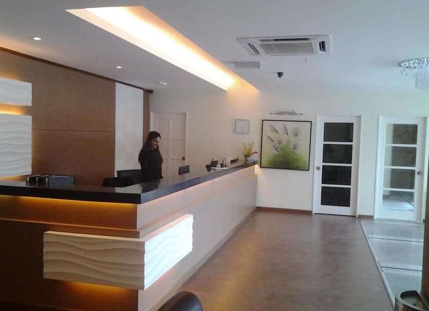 Front desk Photo