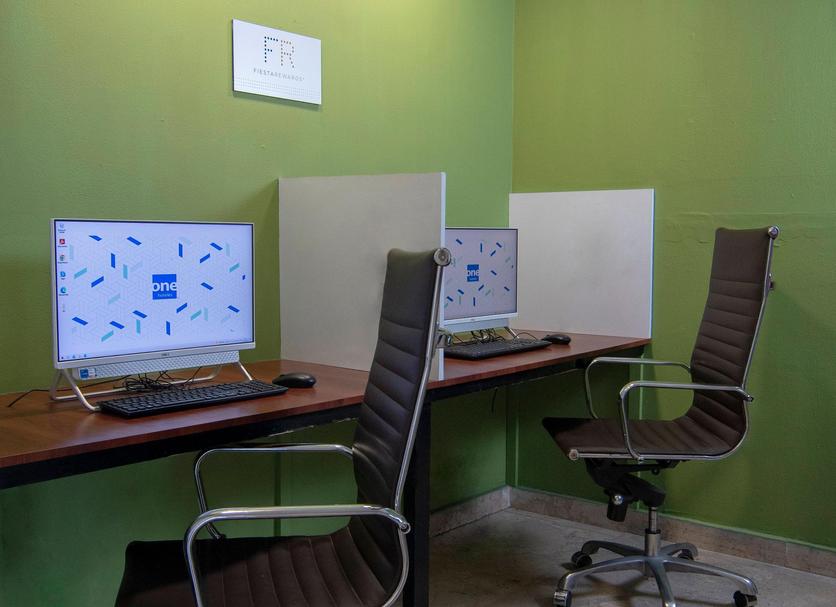 Business centre Photo