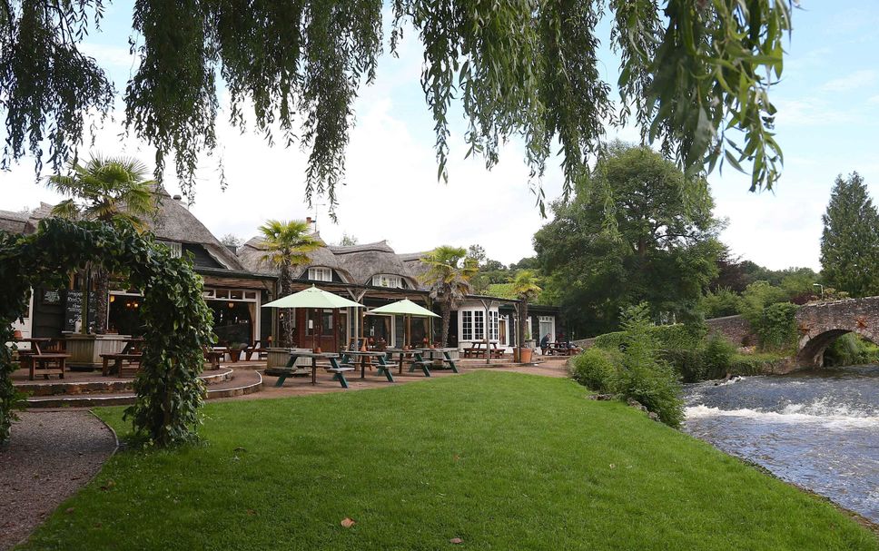 Fisherman's Cot, Tiverton by Marston's Inns ₹ 4,796. Tiverton Hotel