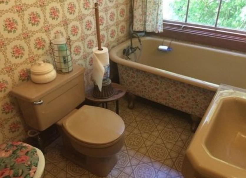 Bathroom Photo