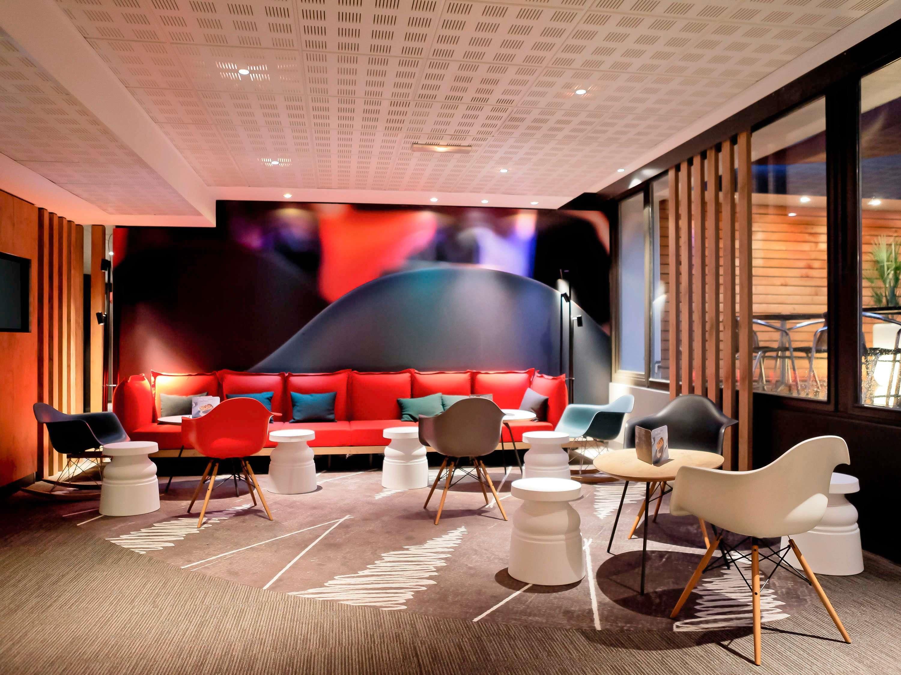 Lounge Photo