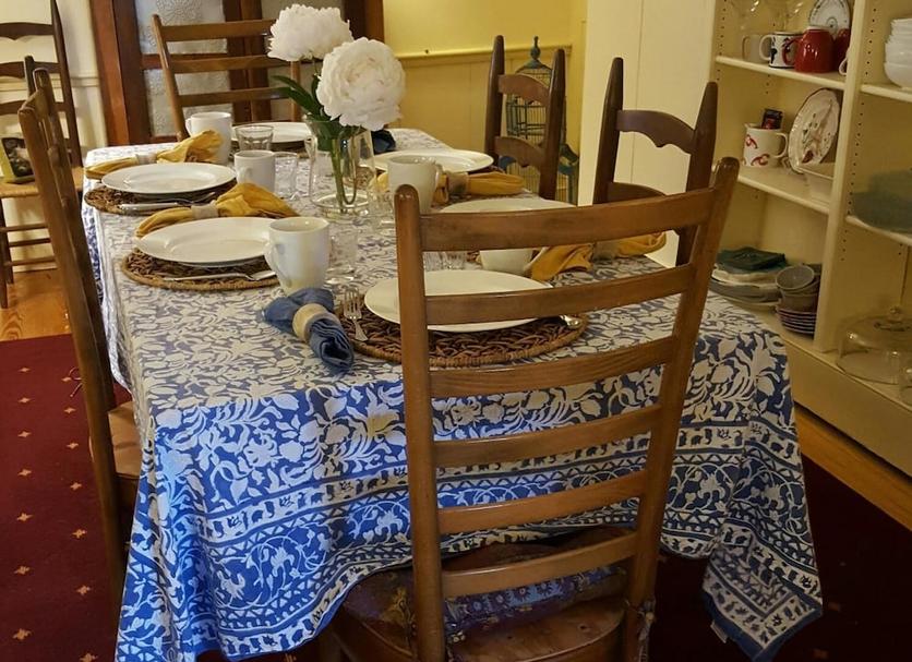 Dining room Photo