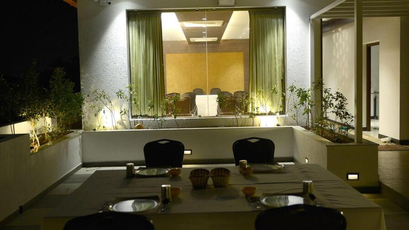 Vignesh Residency