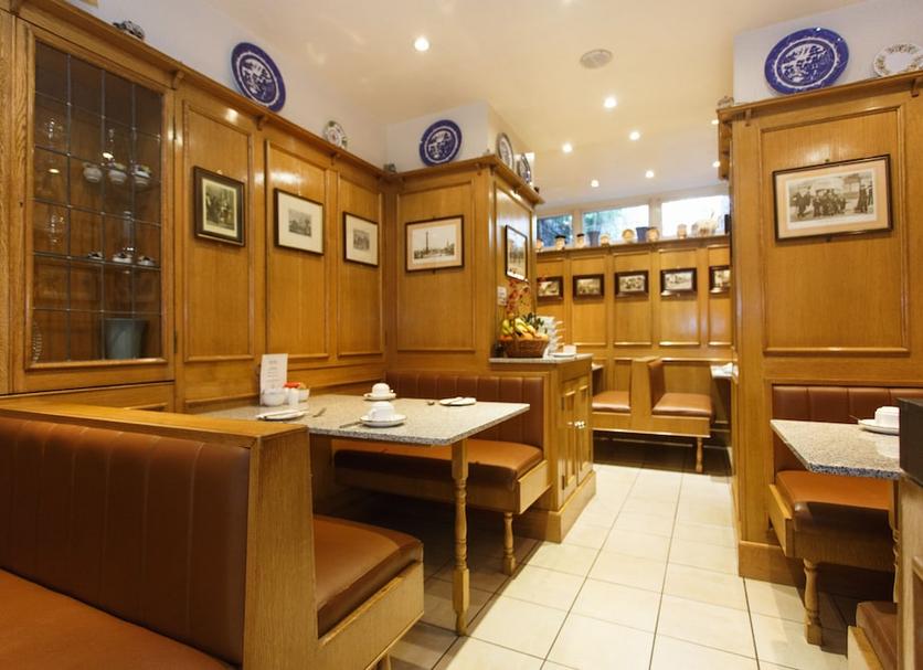 Restaurant Photo