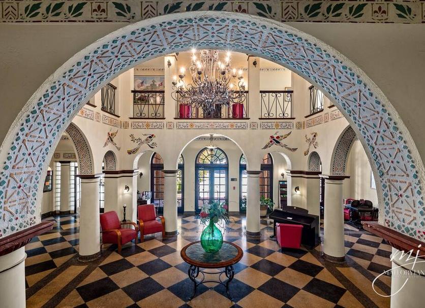 Lobby Photo