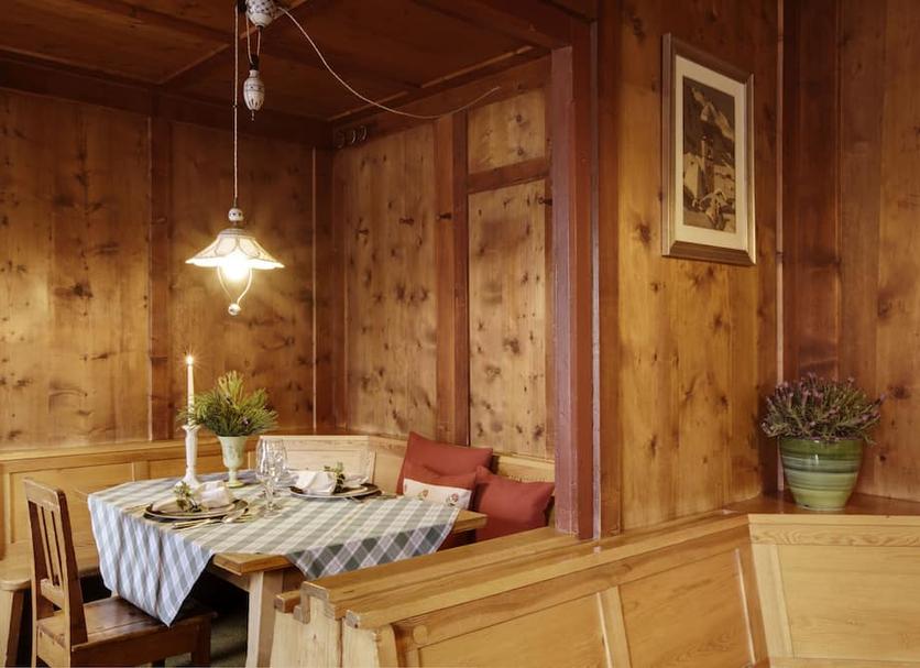 Dining room Photo