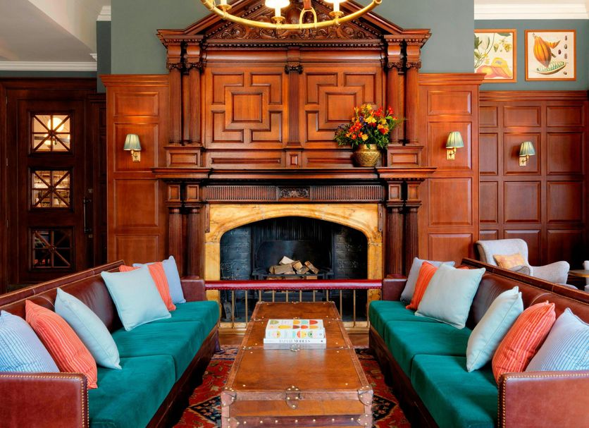 Lounge Photo