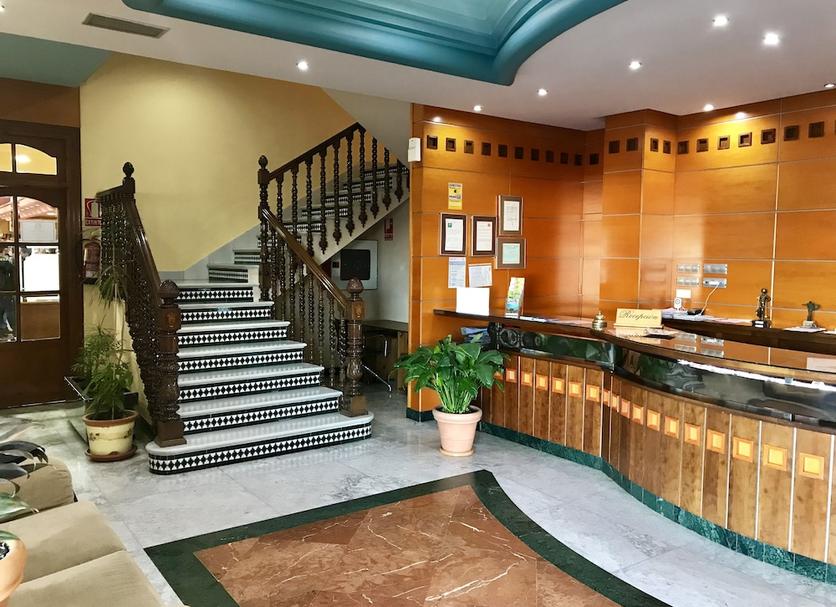 Front desk Photo