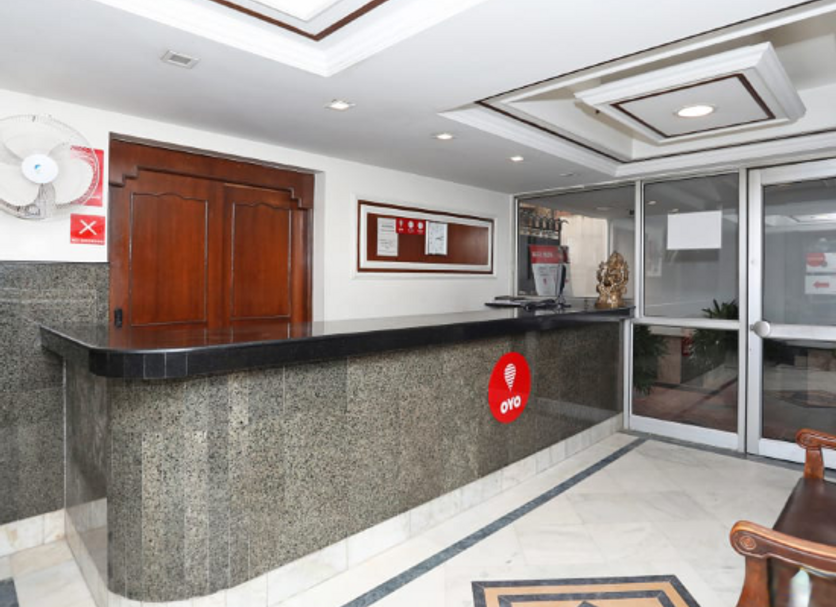 Front desk Photo