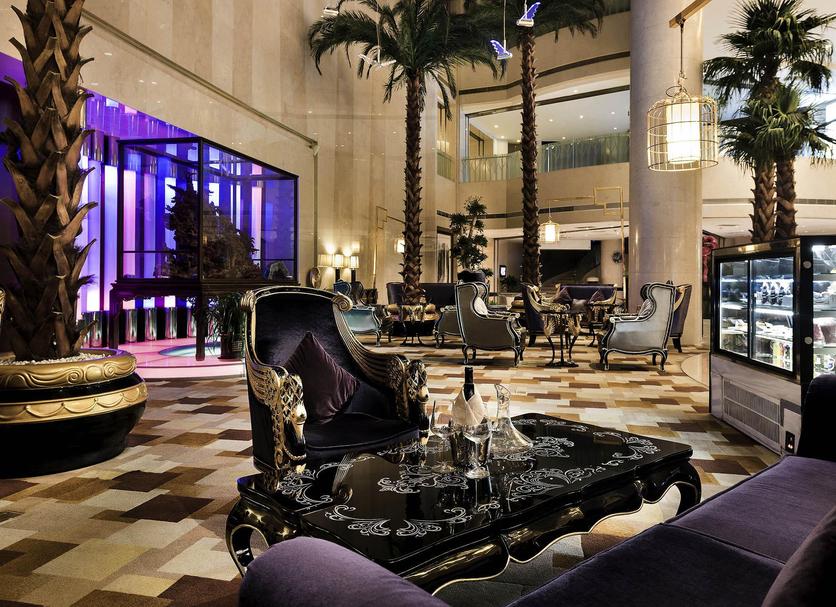 Lobby Photo