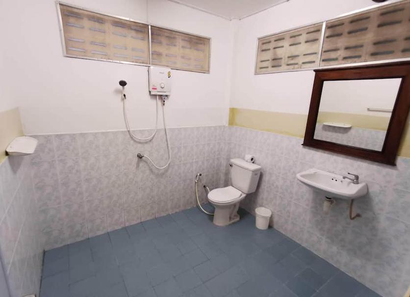 Bathroom Photo