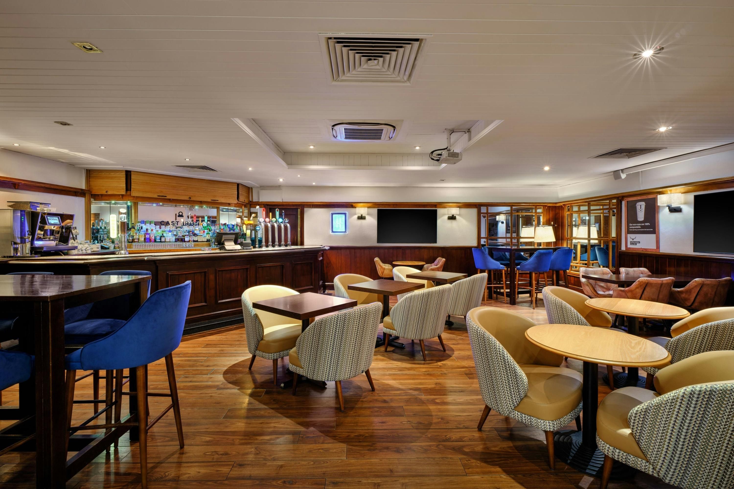 Bar Photo