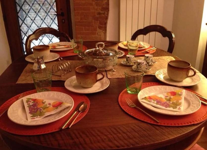 Dining room Photo