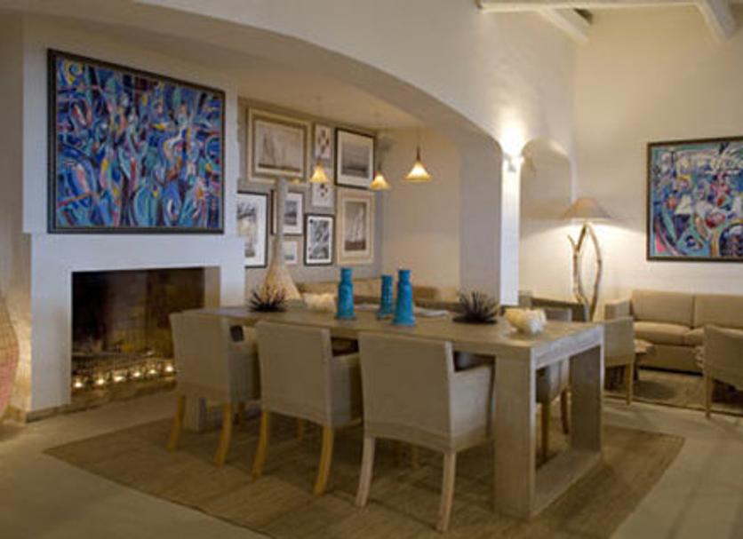 Dining room Photo